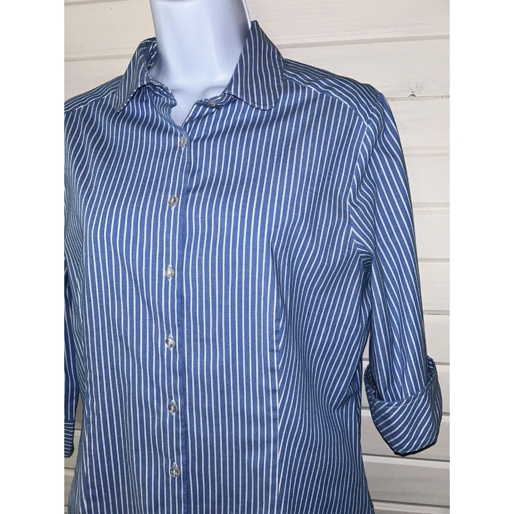 Riders Lee Sz MEDIUM Blue Blouse Shirt Button 3/4 Slv Instantly Slims EUC